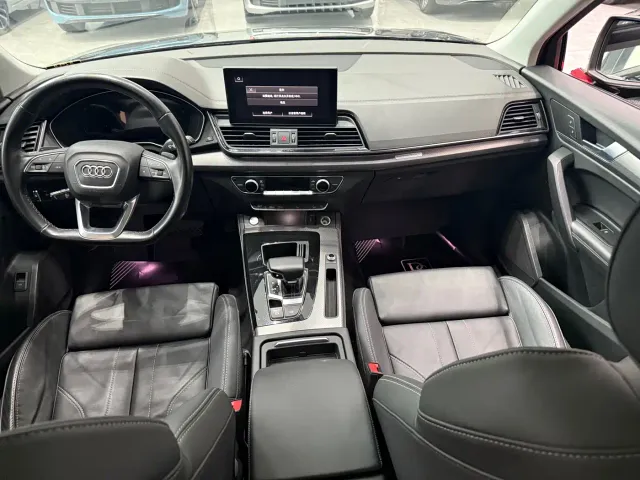 Audi Q5L — Фото автомобиля 5