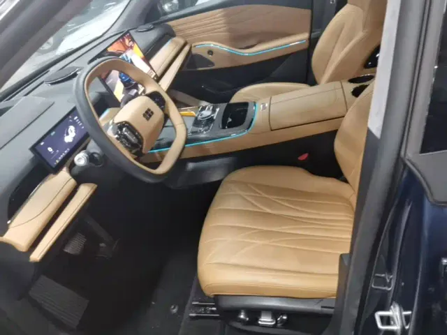 Geely Galaxy Xingyao 8 — Фото автомобиля 14
