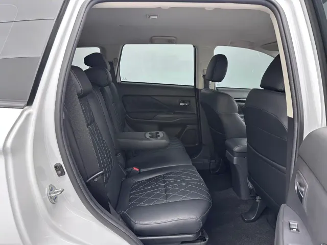 Mitsubishi Outlander — Фото автомобиля 13