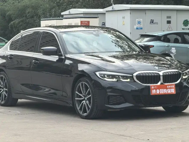 BMW 3 Series — Фото автомобиля 4