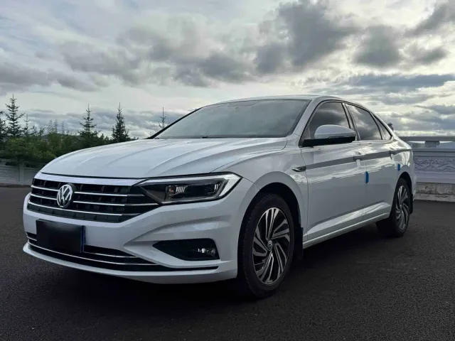 Фотография автомобиля — Volkswagen Sagitar