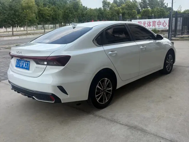 Kia K3 — Фото автомобиля 4