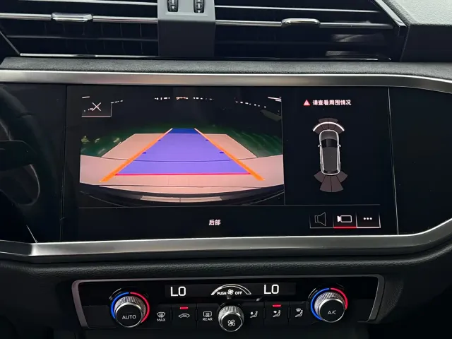 Audi Q3 — Фото автомобиля 18