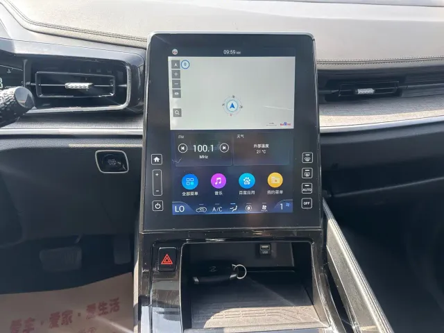 Hyundai Custo — Фото автомобиля 13