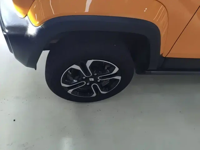 Baojun Yep — Фото автомобиля 24