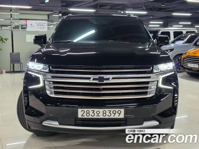 Chevrolet Tahoe — Фото автомобиля 3