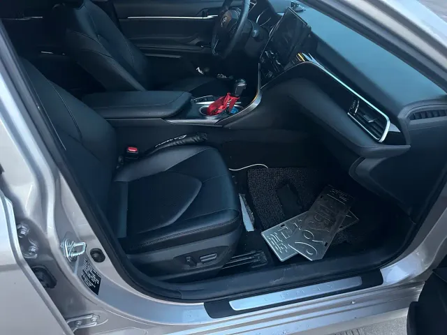 Toyota Camry — Фото автомобиля 7