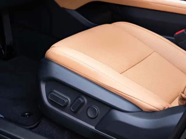 Lexus ES — Фото автомобиля 19