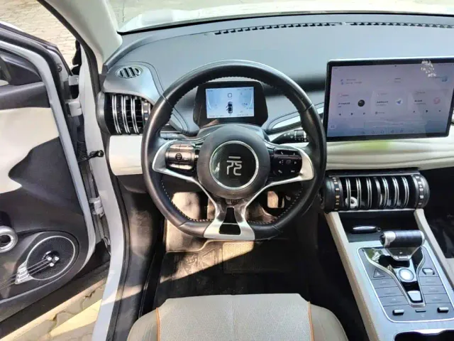 BYD Yuan PLUS — Фото автомобиля 10
