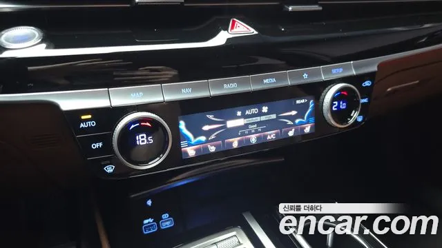 Genesis G80 RG3 — Фото автомобиля 24