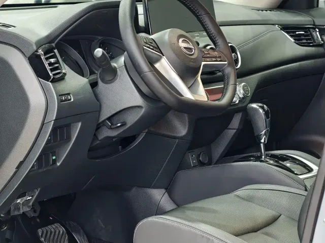 Nissan X-Trail — Фото автомобиля 5