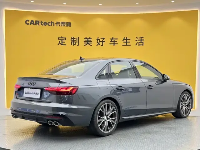 Audi S4 — Фото автомобиля 4