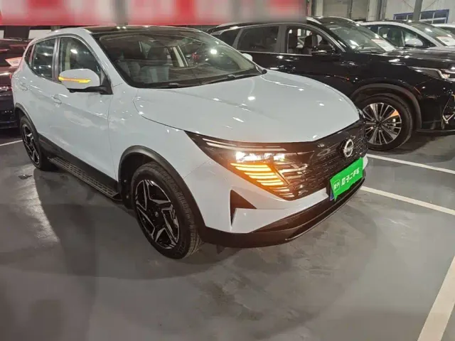 Nissan Qashqai — Фото автомобиля 3