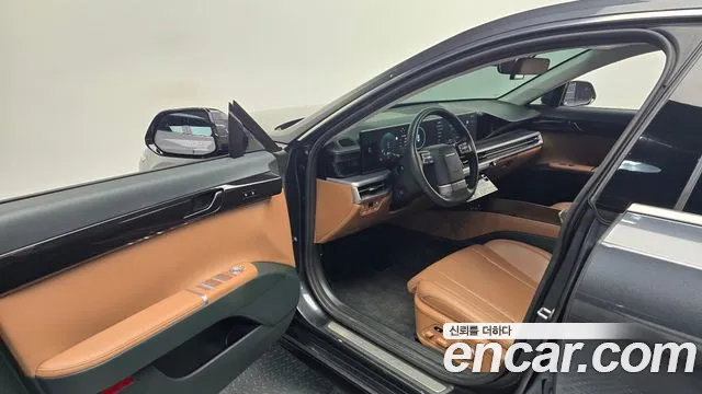 Hyundai Grandeur GN7 — Фото автомобиля 11