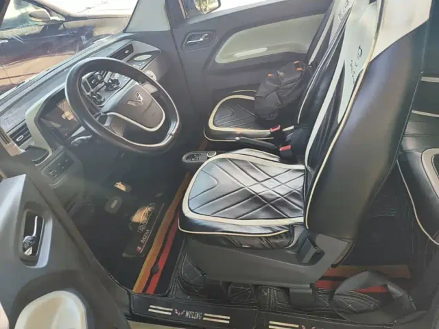 Wuling Hongguang Mini EV — Фото автомобиля 14