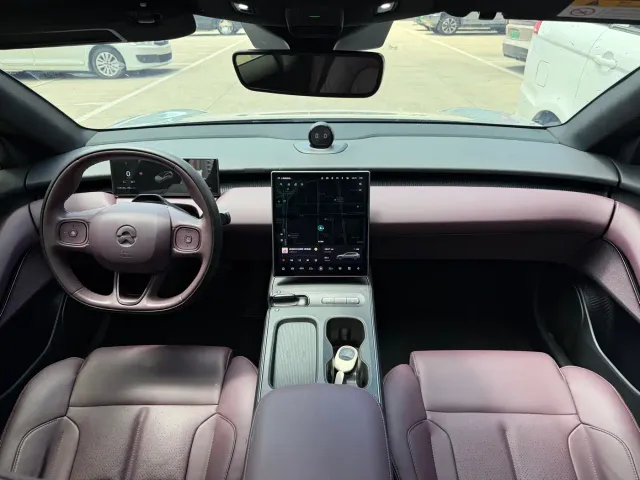 Nio ET5 Touring — Фото автомобиля 11