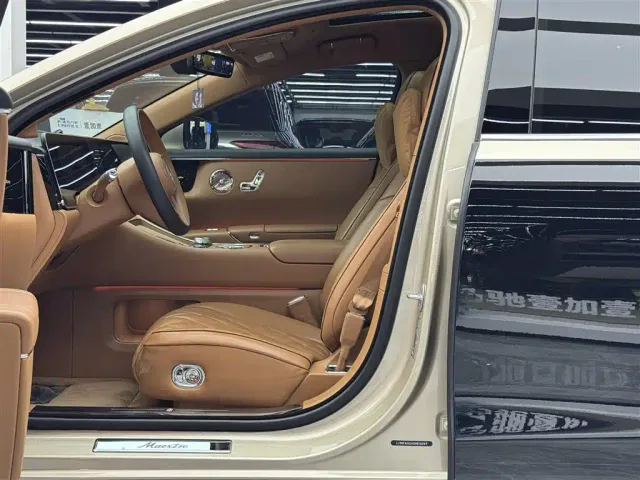 Maextro S800 — Фото автомобиля 6