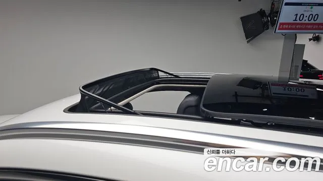 Genesis GV80 2.5T Бензин 2WD — Фото автомобиля 16