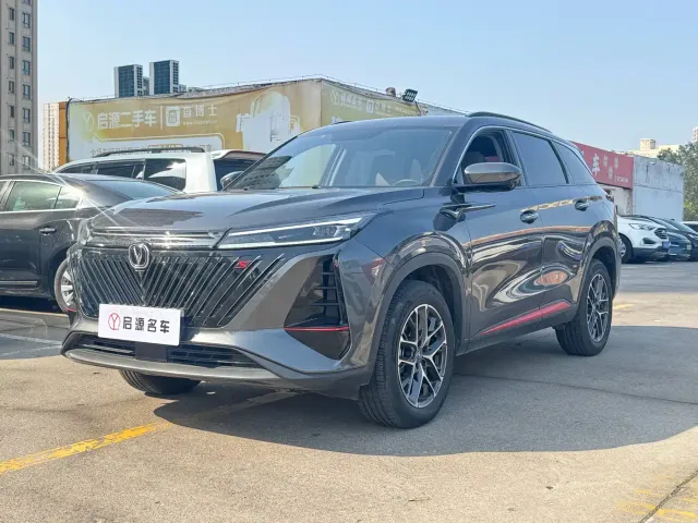 Фотография автомобиля — Changan CS75 Plus
