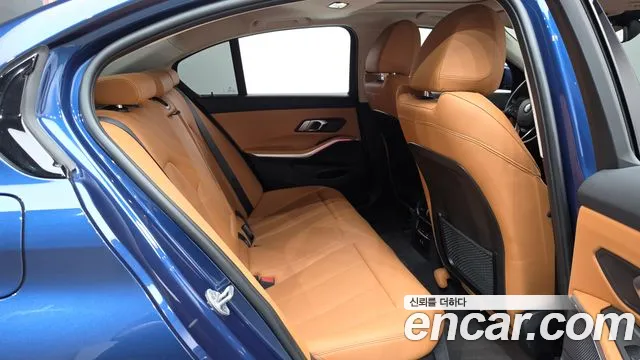 BMW 3-Series 3 серия (G20) — Фото автомобиля 11