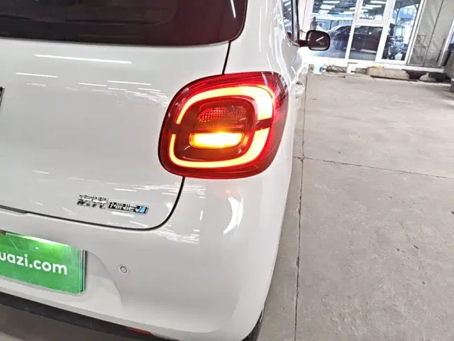 Wuling Hongguang Mini EV — Фото автомобиля 7