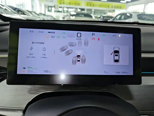 BYD Seal 05 DM-i — Фото автомобиля 11