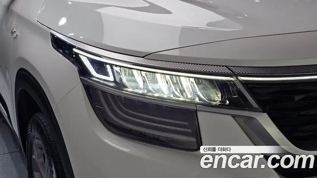 Kia Seltos — Фото автомобиля 7