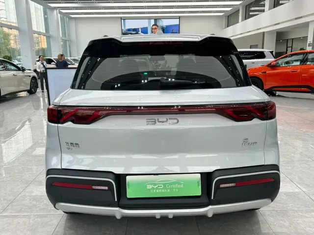 BYD Yuan UP — Фото автомобиля 9