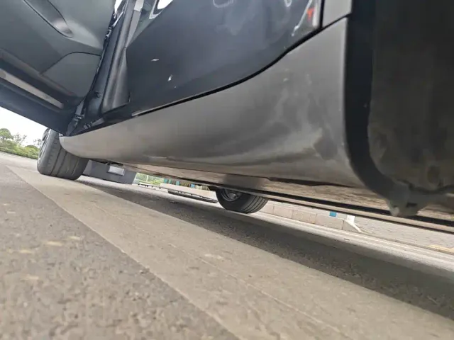 Tesla Model Y — Фото автомобиля 21