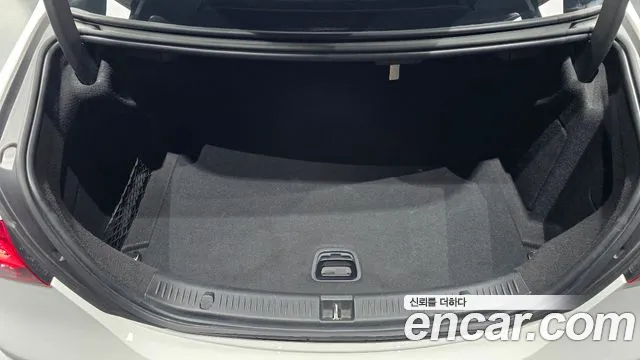 Mercedes-Benz E-Class W213 — Фото автомобиля 26