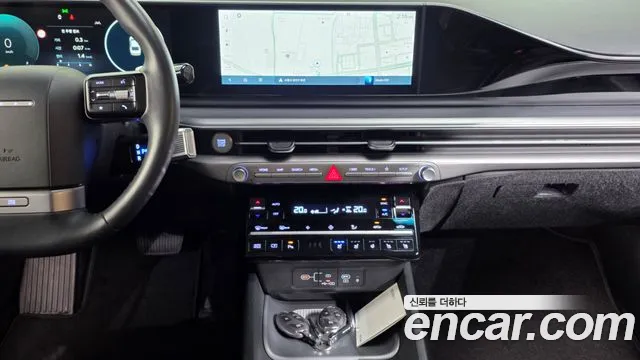 Hyundai Grandeur GN7 — Фото автомобиля 20