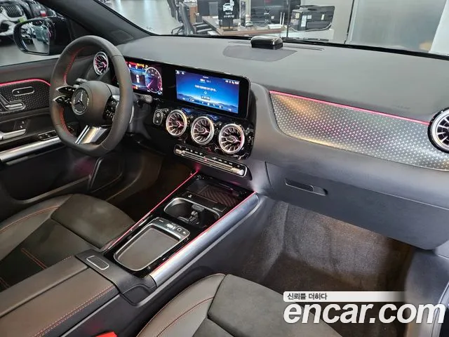 Mercedes-Benz GLA-Class H247 — Фото автомобиля 13