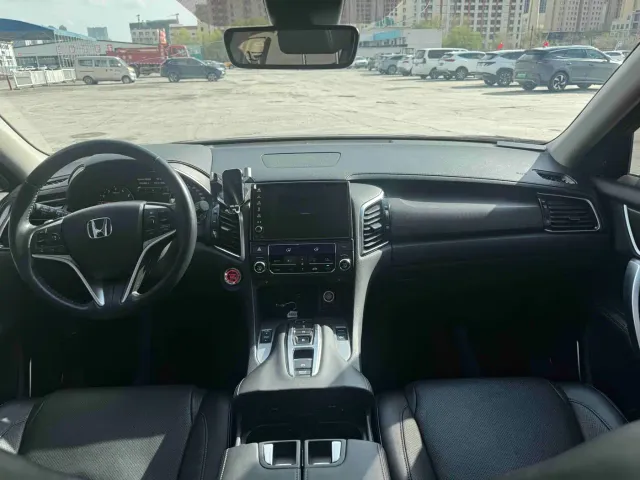 Honda Avancier — Фото автомобиля 8