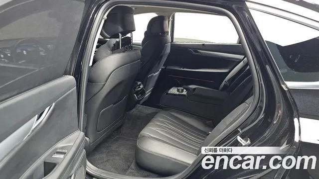 Genesis G80 RG3 — Фото автомобиля 17