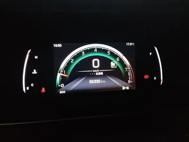 GAC Trumpchi M6 — Фото автомобиля 11