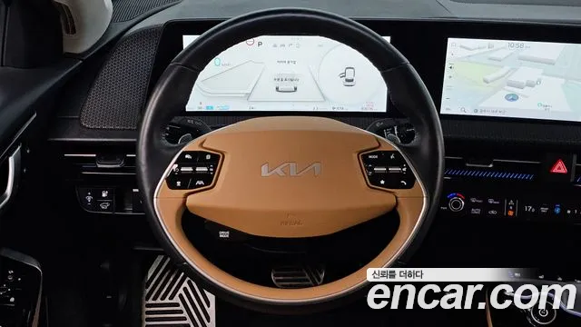Kia EV6 — Фото автомобиля 13