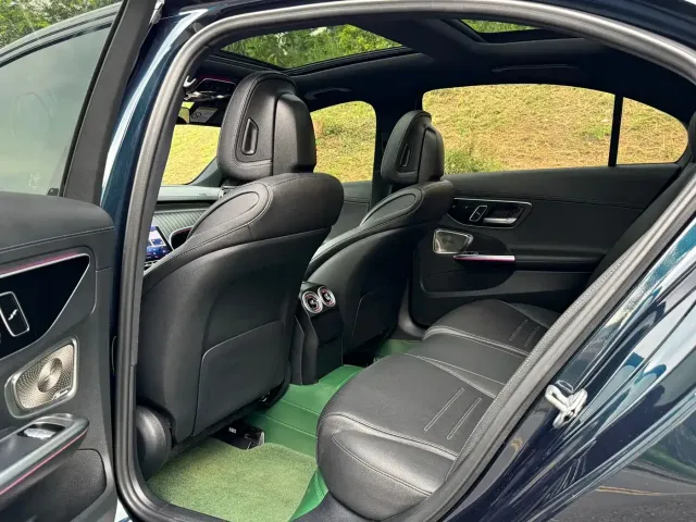 Mercedes-Benz C-Class — Фото автомобиля 9