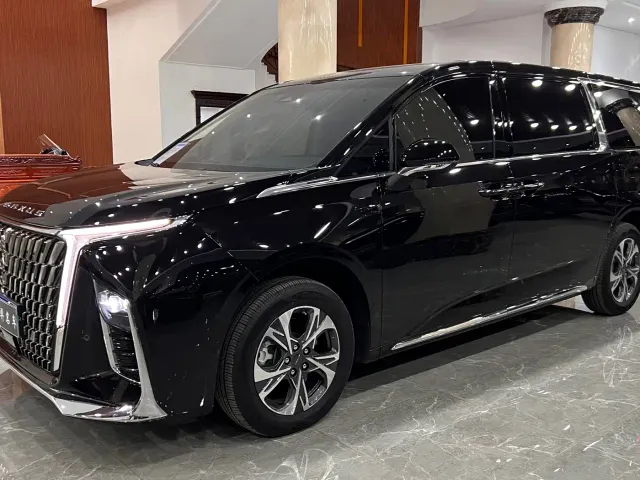 Maxus G90 — Фото автомобиля 2