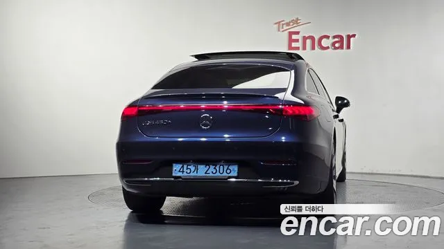Mercedes-Benz EQS — Фото автомобиля 3