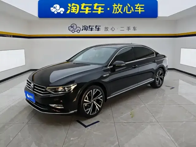 Фотография автомобиля — Volkswagen Magotan