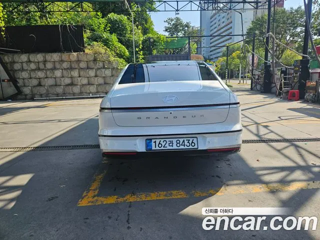 Hyundai Grandeur GN7 — Фото автомобиля 5