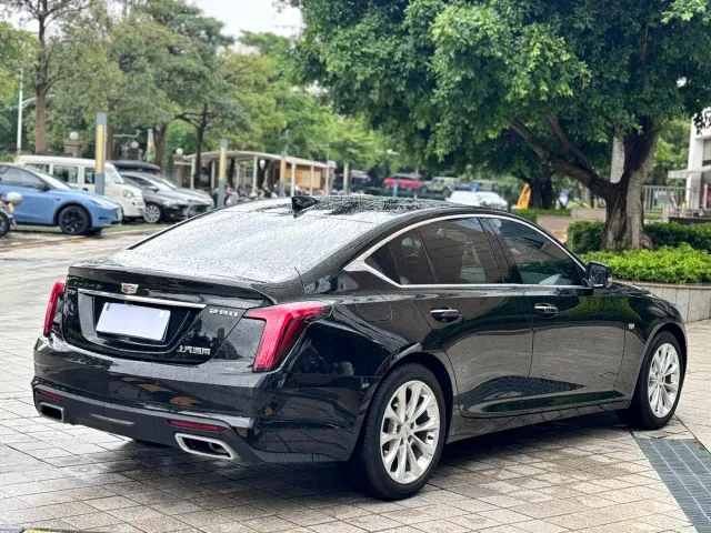 Cadillac CT5 — Фото автомобиля 9