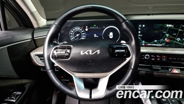 Kia K8 — Фото автомобиля 13
