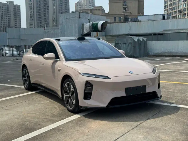 Nio ET5 — Фото автомобиля 3