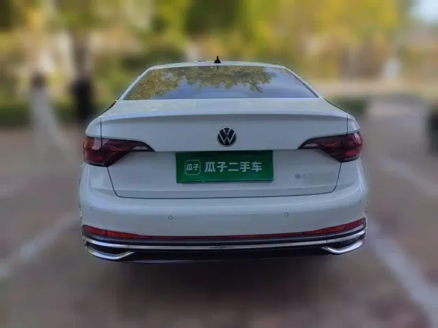 Volkswagen Sagitar — Фото автомобиля 3