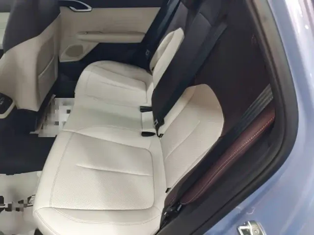 Changan Eado — Фото автомобиля 16