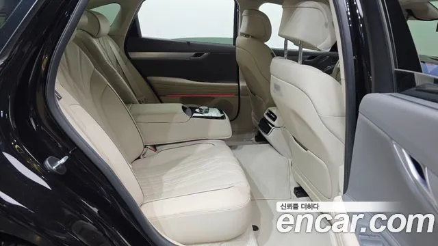 Genesis G80 Бензин 2.5 турбо AWD — Фото автомобиля 12