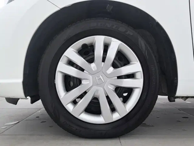 Honda Fit — Фото автомобиля 17
