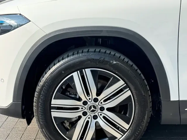 Mercedes-Benz EQA — Фото автомобиля 5