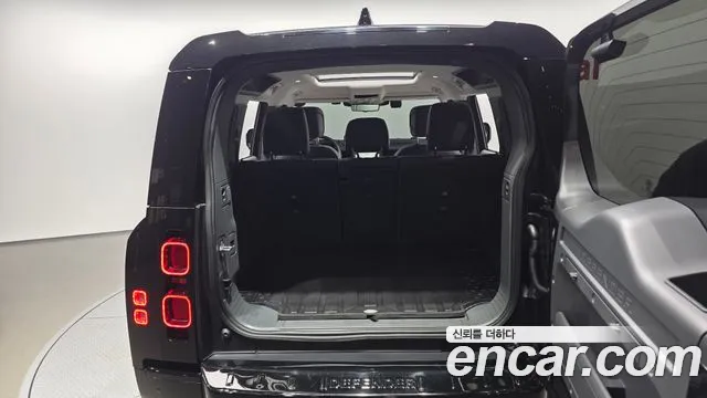Land Rover Defender L663 — Фото автомобиля 20